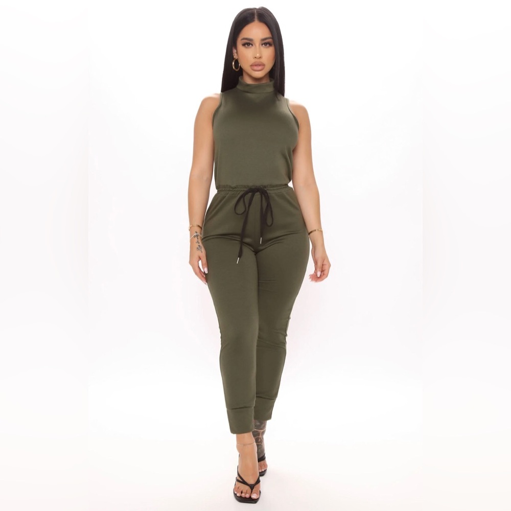 Fashion Nova Time To Lounge Jumpsuit Olive Green size Large NWOT